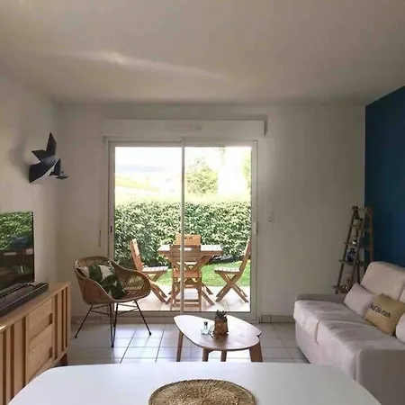 アパート T2 Proche Mer Avec Parking Jardin Et Terrasse *