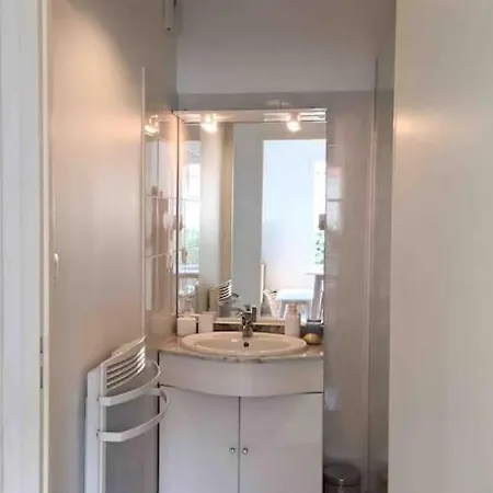T2 Proche Mer Avec Parking Jardin Et Terrasse アパート *