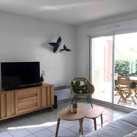 T2 Proche Mer Avec Parking Jardin Et Terrasse * レ・サ​​ーブル・ドロンヌ